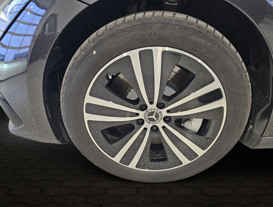 Mercedes EQE300 Electric Art 4d