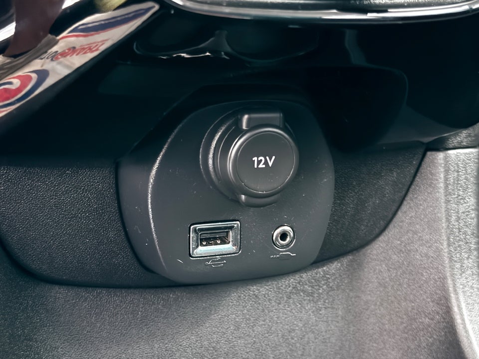 Peugeot 108 1,0 e-VTi 69 More+ 5d