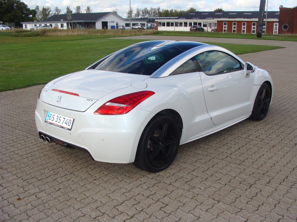 Peugeot RCZ 2,0 HDi 163 2d