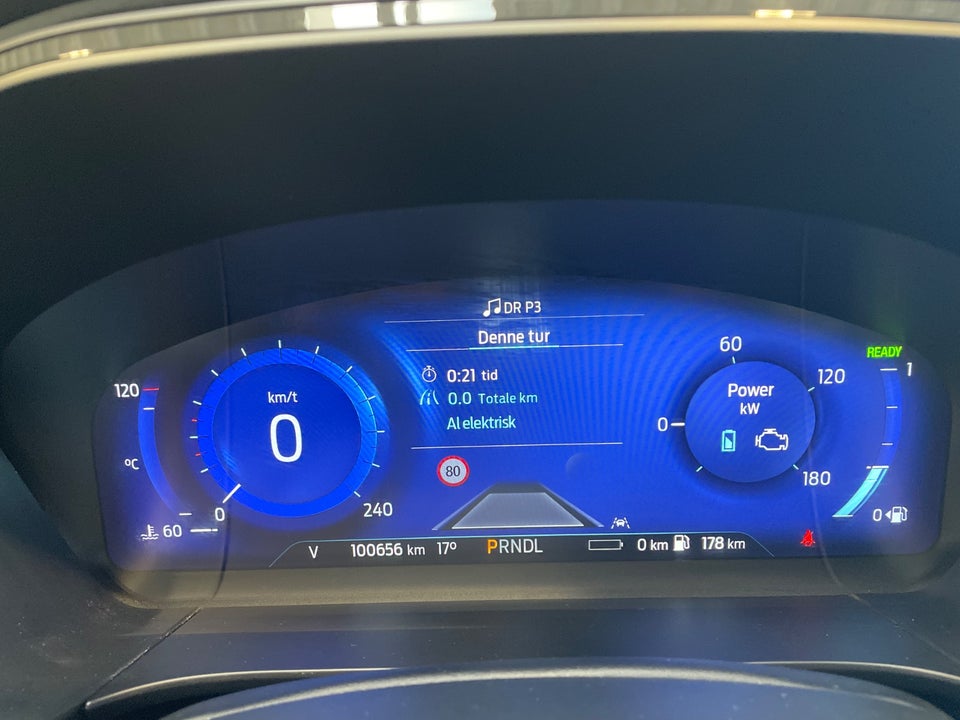 Ford Kuga 2,5 PHEV ST-Line X CVT 5d