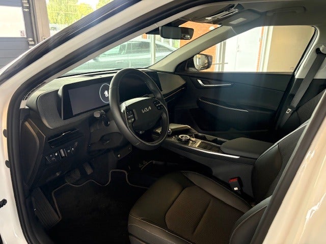 Kia EV6 77 Long Range Performance AWD 5d