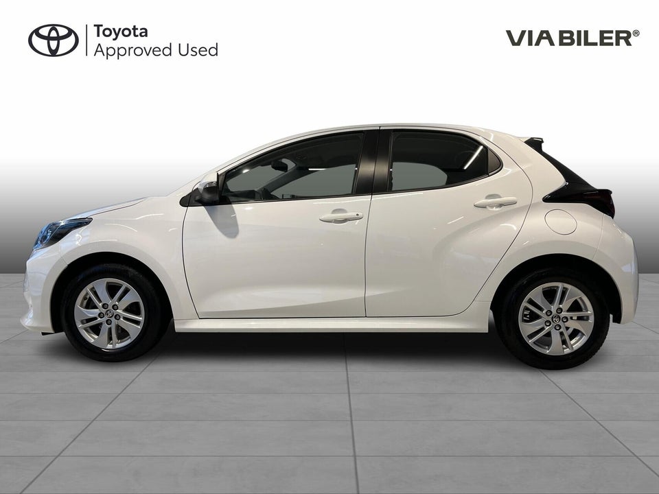 Toyota Yaris 1,5 Active 5d