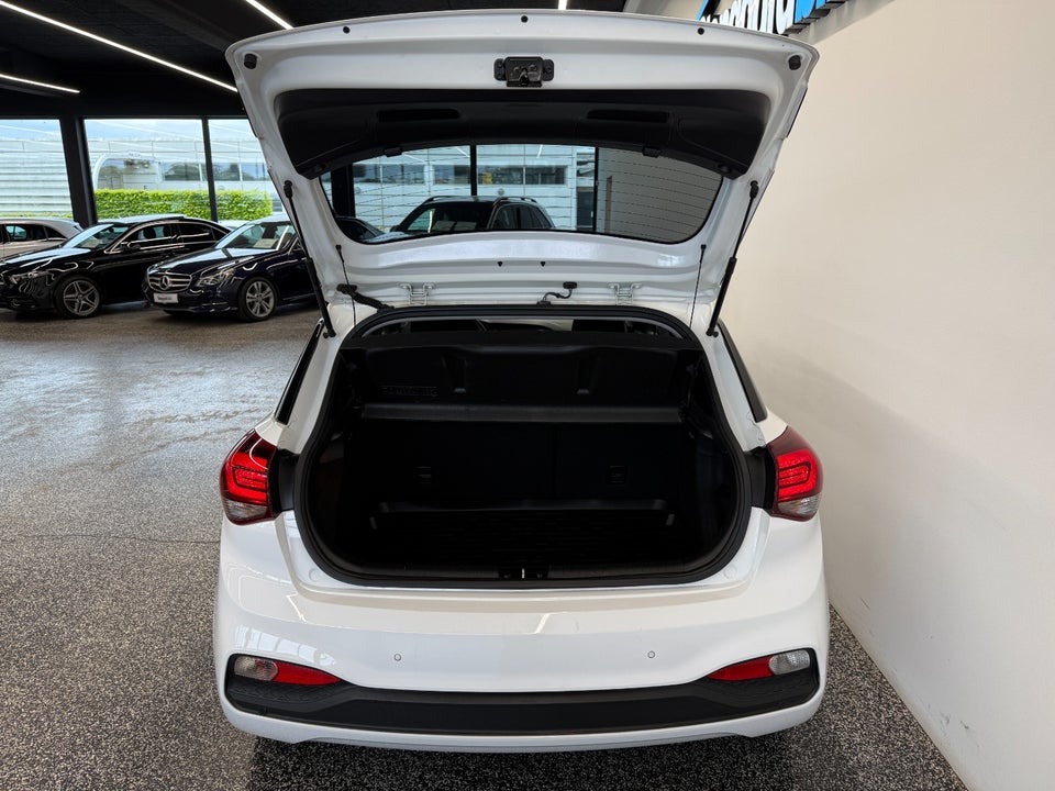 Hyundai i20 1,0 T-GDi Trend DCT 5d