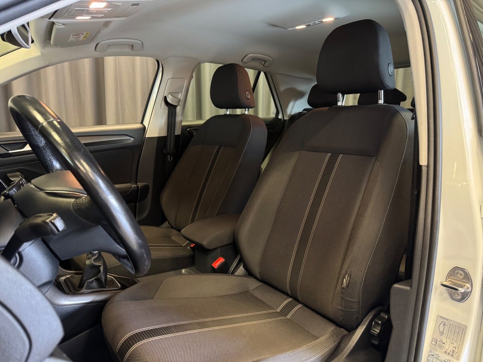 VW T-Roc 1,0 TSi 115 Style 5d