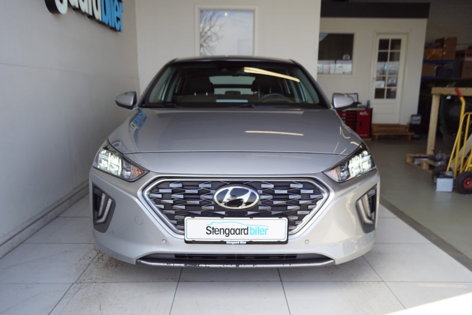 Hyundai Ioniq 1,6 PHEV Premium DCT 5d