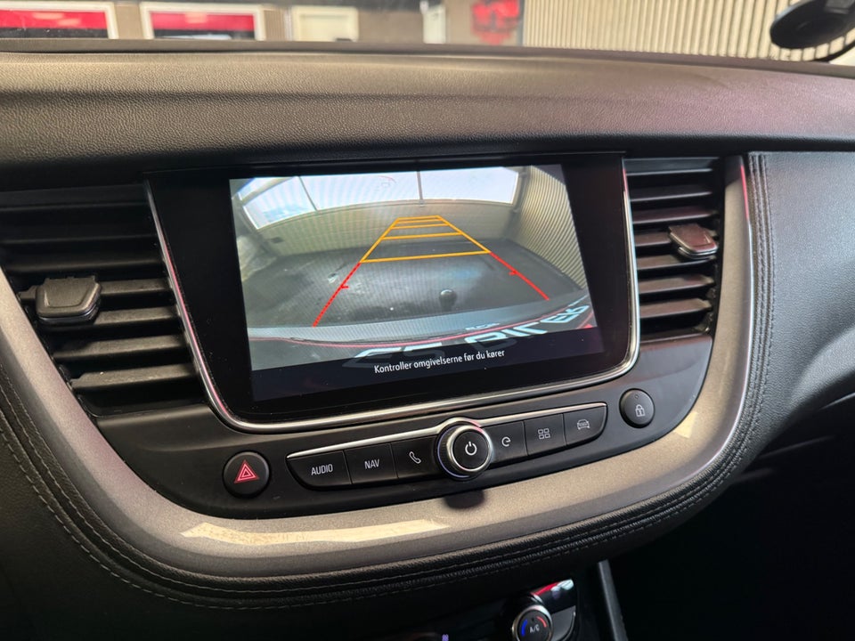 Opel Grandland X 1,6 Hybrid Ultimate aut. 5d