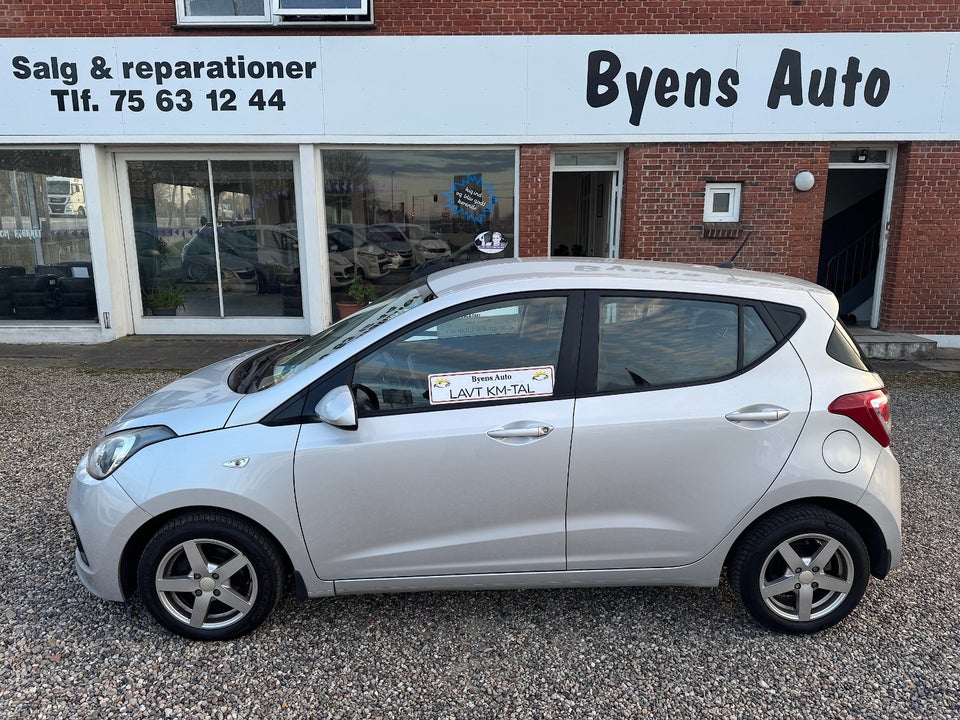 Hyundai i10 1,0 Passion 5d