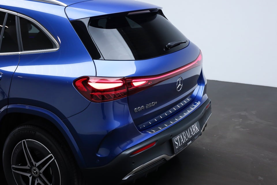 Mercedes EQA250+ AMG Advance 5d