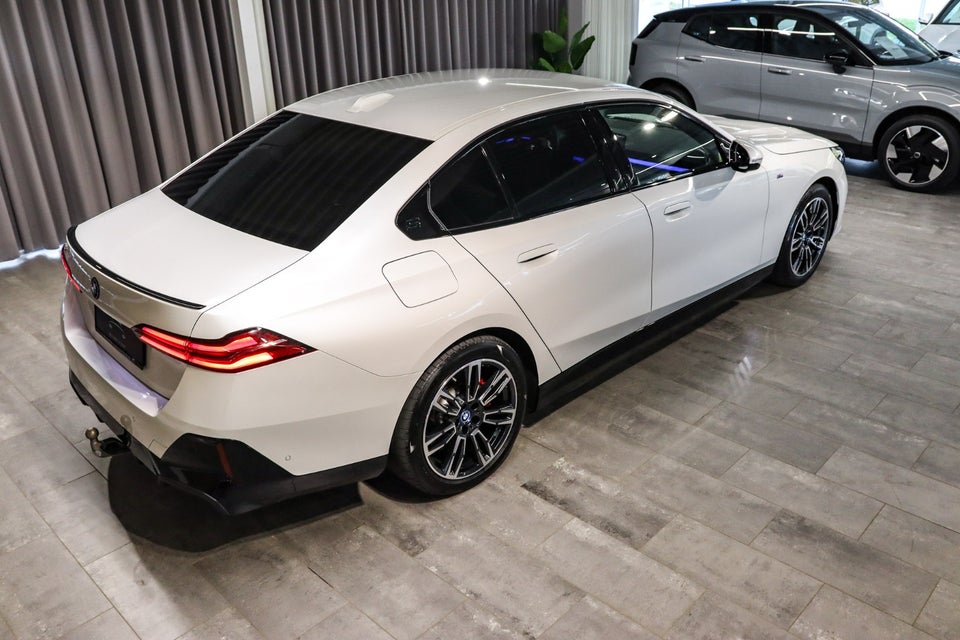 BMW i5 eDrive40 M-Sport Pro 4d