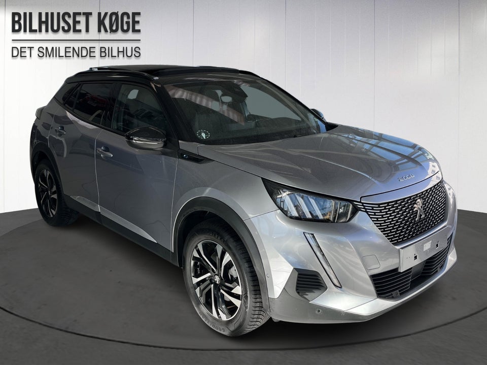 Peugeot e-2008 50 GT Sky 5d