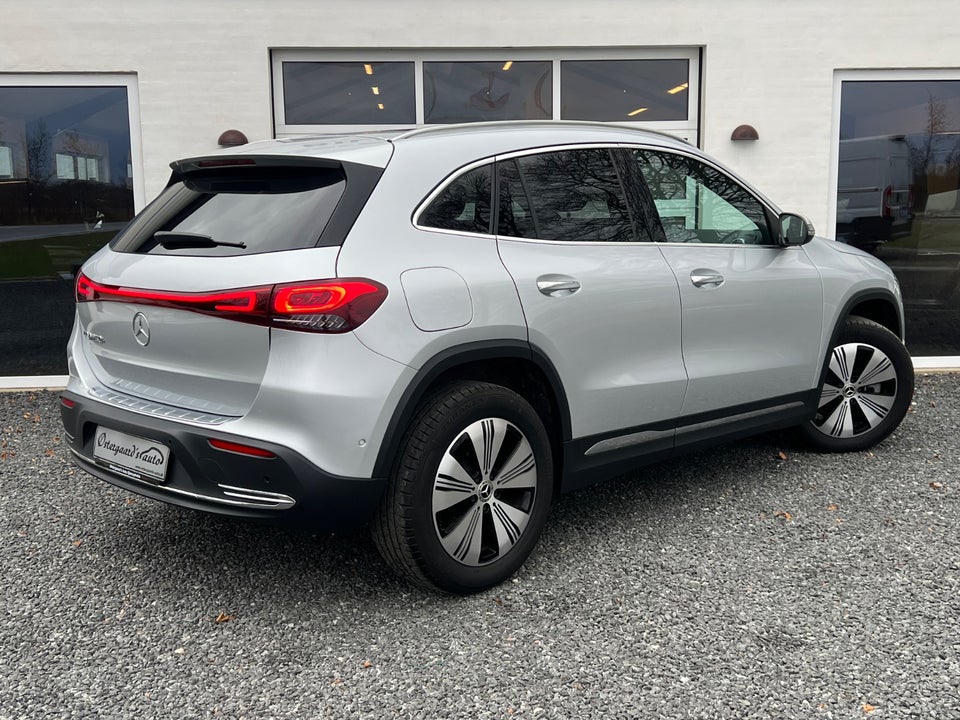 Mercedes EQA250+ Progressive 5d