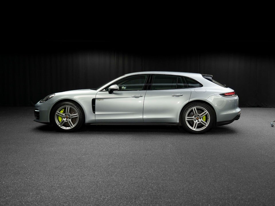 Porsche Panamera 4 2,9 E-Hybrid Sport Turismo PDK 5d