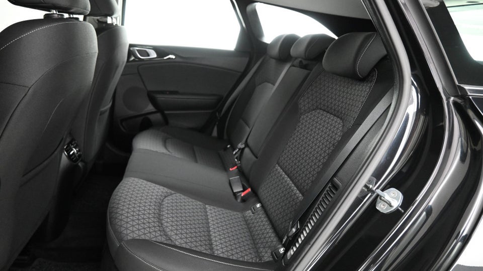 Kia Ceed 1,6 PHEV Prestige SW DCT 5d