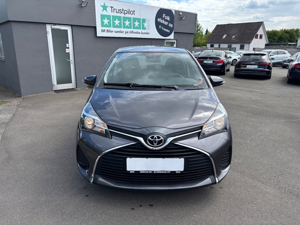Toyota Yaris 1,3 VVT-i T2 5d