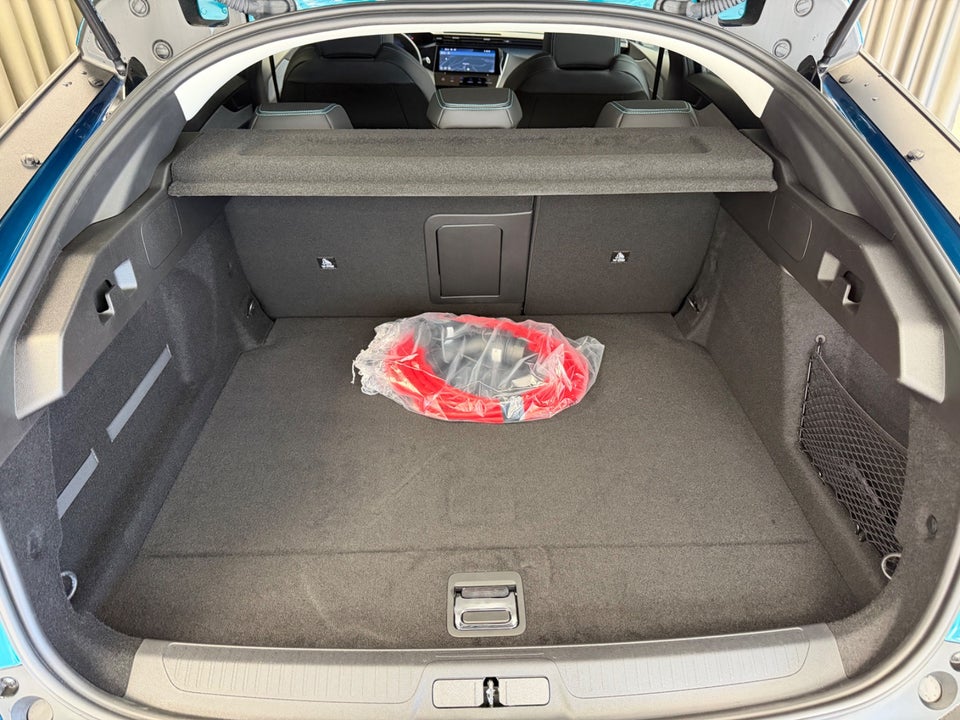 Peugeot e-408 58 Allure 5d