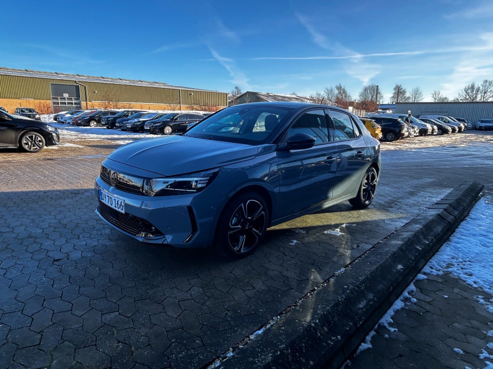 Opel Corsa 1,2 Sport 5d