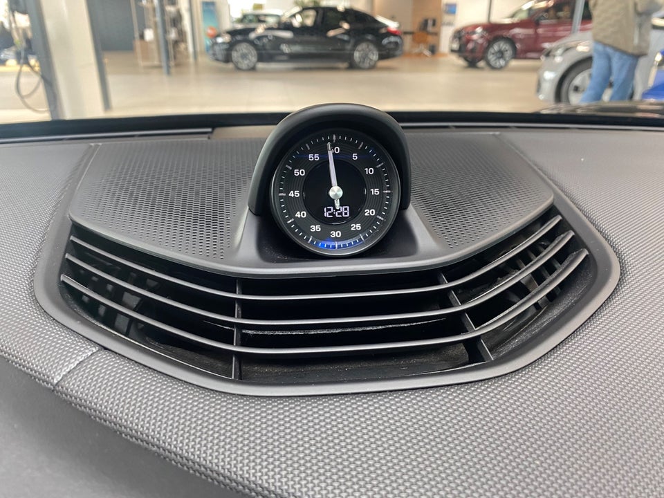 Porsche Taycan 4S Performance+ 4d