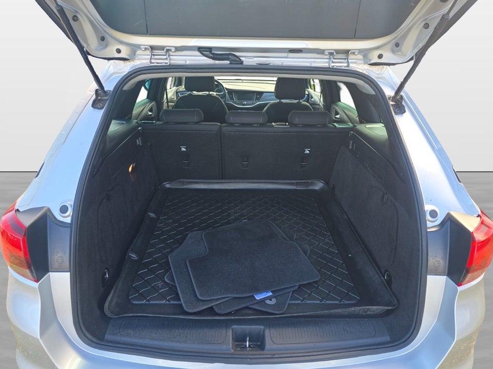 Opel Astra 1,0 T 105 Enjoy 5d