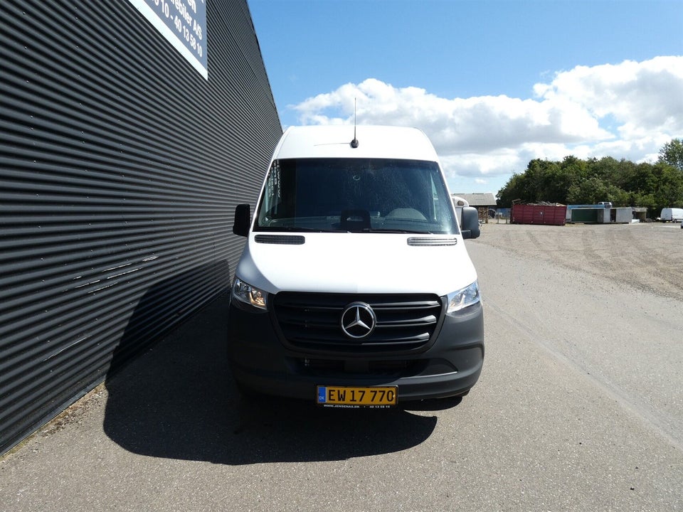 Mercedes Sprinter 317 2,0 CDi A2 Kassevogn PRO aut. RWD