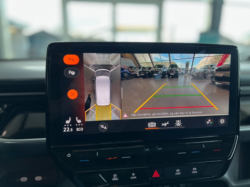 VW ID.Buzz 77 Pro SWB 5d