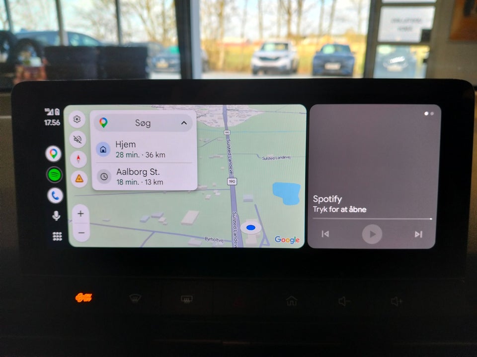 MG 4 77 Luxury Extended Range 5d