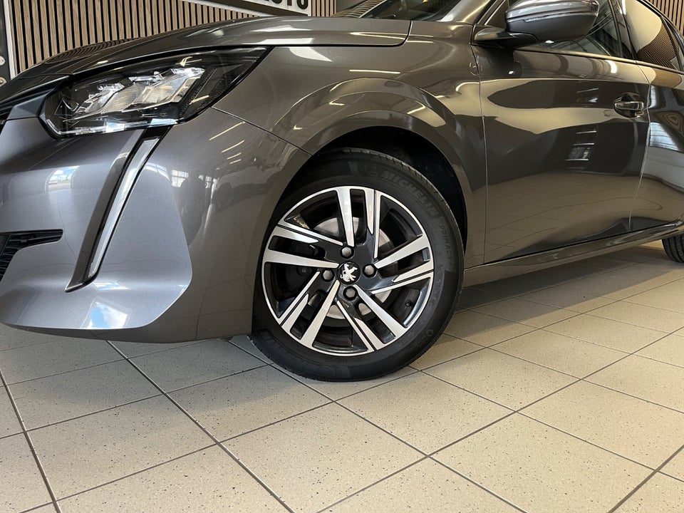 Peugeot 208 1,2 PureTech 100 Allure 5d
