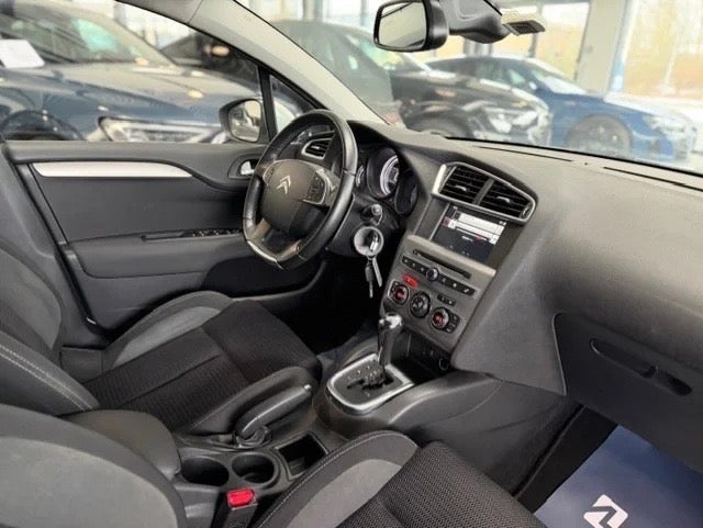 Citroën C4 1,6 BlueHDi 120 Feel EAT6 5d