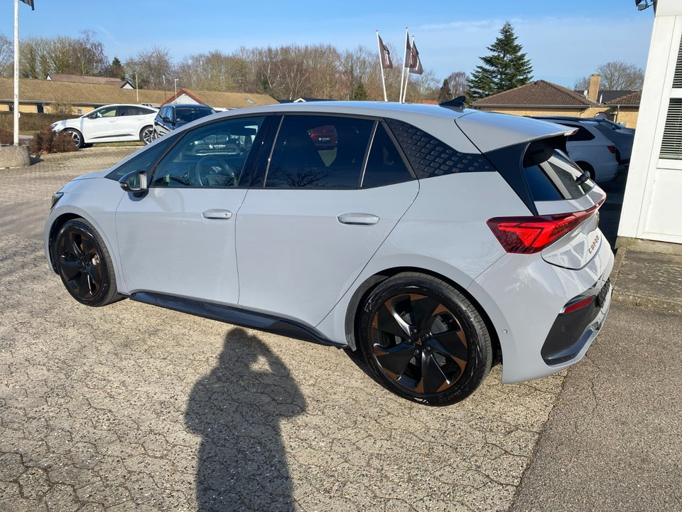 Cupra Born 58 Dinamica Pack High 5d