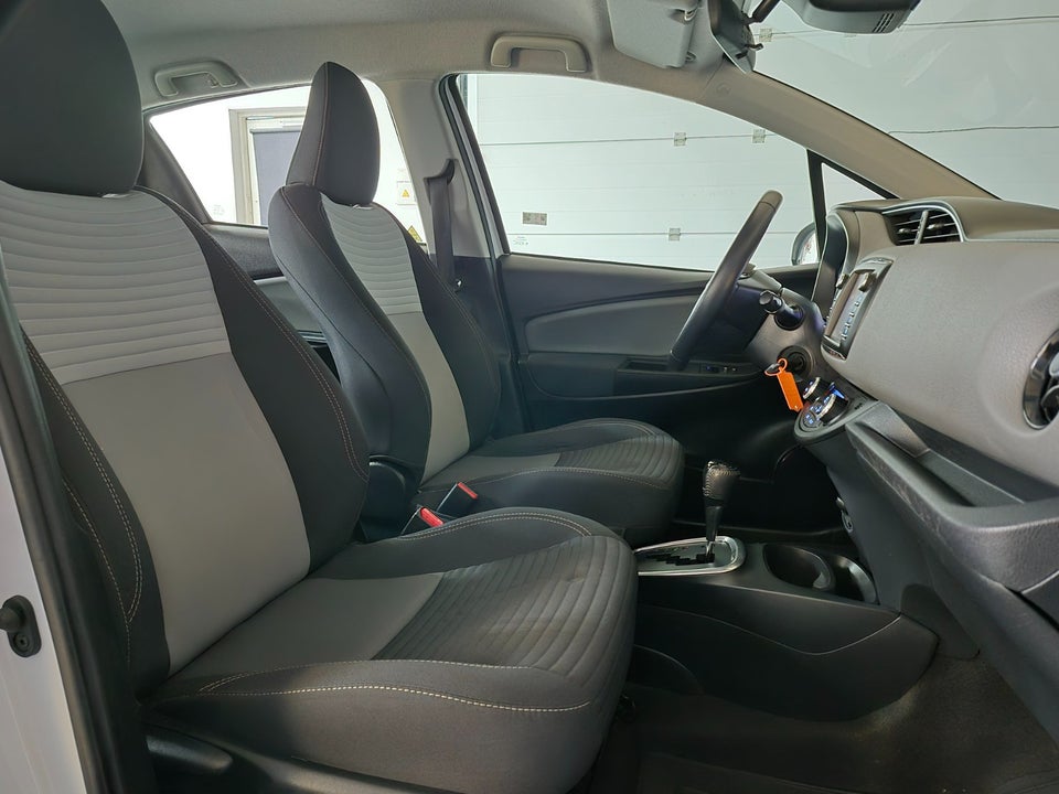 Toyota Yaris 1,5 Hybrid H2 e-CVT 5d