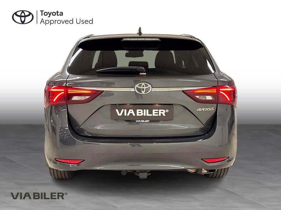 Toyota Avensis 1,8 VVT-i T2 Premium Touring Sports MDS 5d