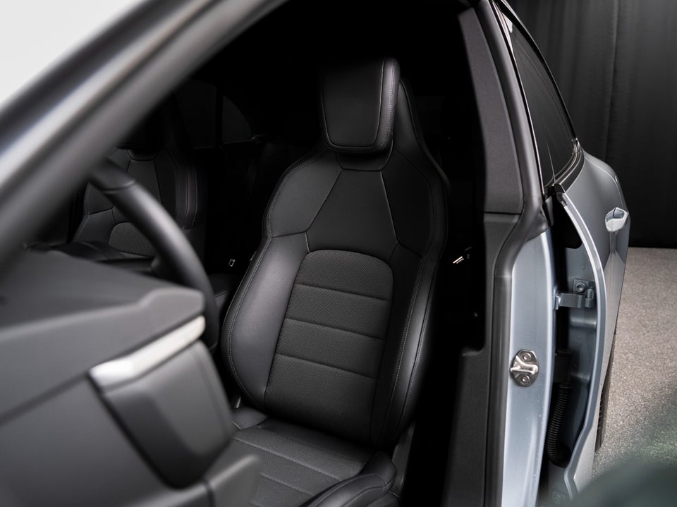 Porsche Macan 5d
