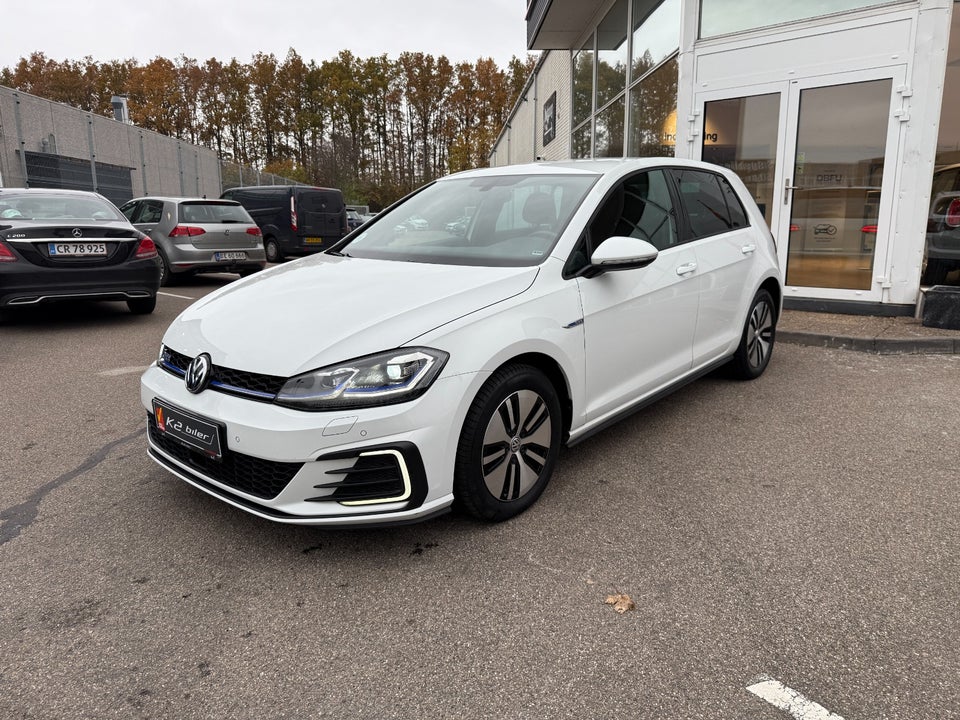 VW Golf VII 1,4 GTE DSG 5d