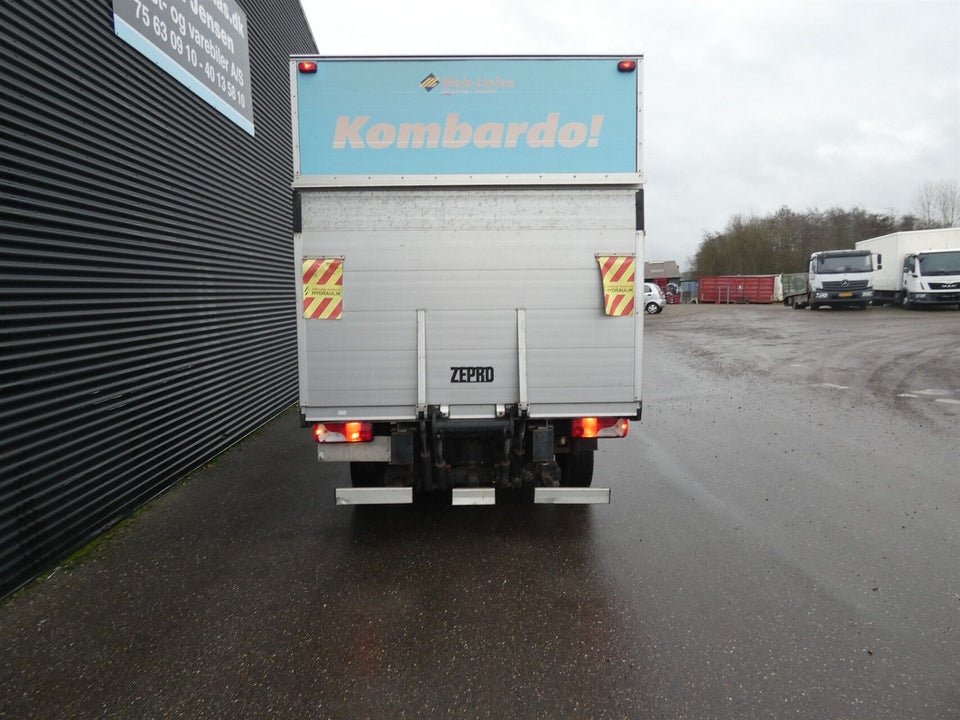 VW Crafter 2,5 TDi 163 Chassis Alukasse 2d