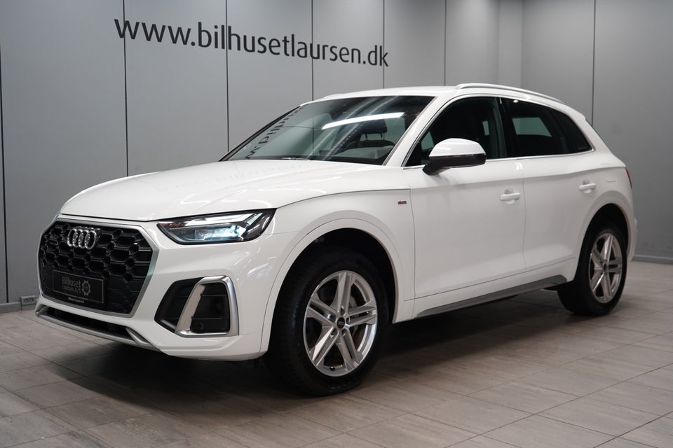Audi Q5 50 TFSi e S-line quattro S-tr. 5d