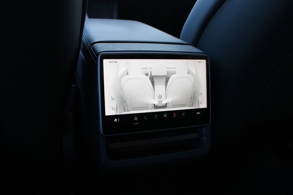 Tesla Model 3 RWD 4d