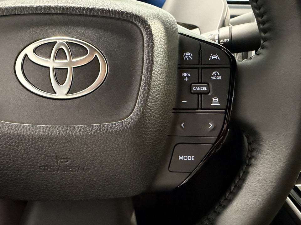 Toyota bZ4X Executive 5d