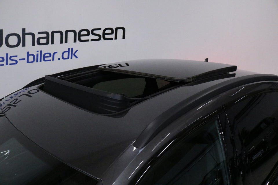 Audi Q8 e-tron 55 S-line Sportback quattro 5d