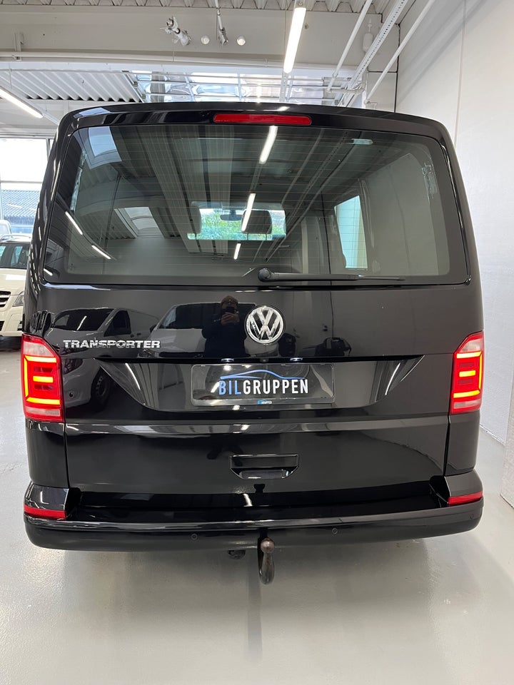 VW Transporter 2,0 TDi 204 Kassevogn DSG kort