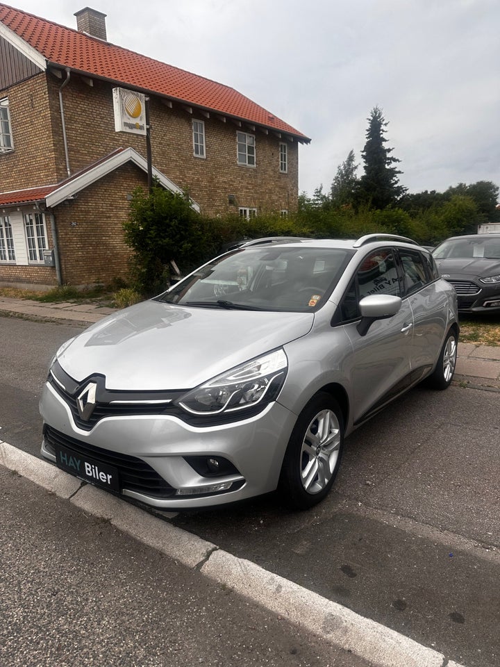 Renault Clio IV 0,9 TCe 90 Zen Sport Tourer 5d