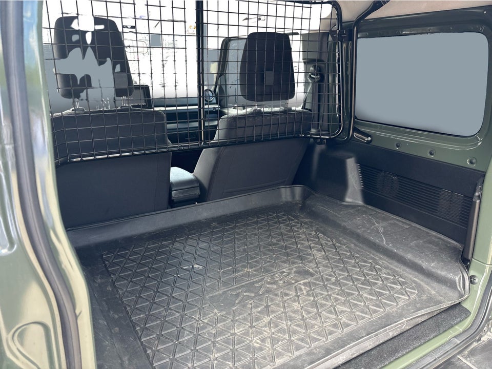 Suzuki Jimny 1,5 Active AllGrip Van 3d