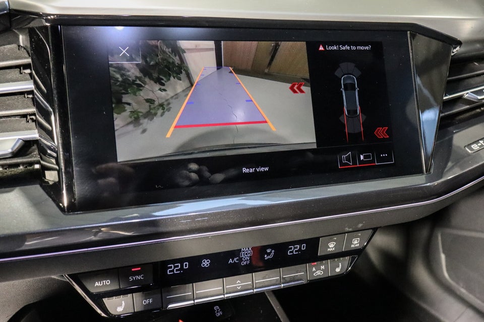 Audi Q4 e-tron 50 S-line Sportback quattro 5d