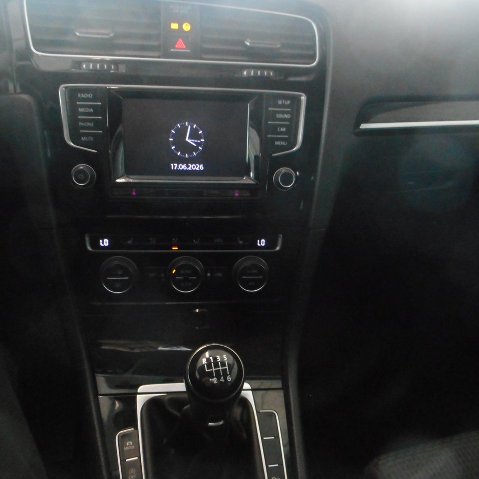 VW Golf VII 1,4 TSi 140 Highline BMT 5d