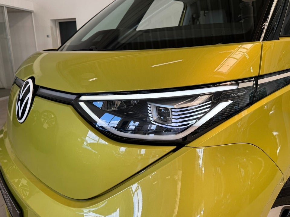 VW ID.Buzz 77 Style SWB 5d