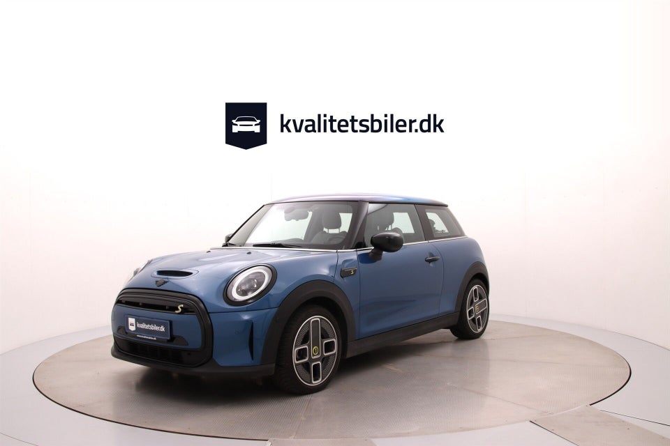 MINI Cooper SE Classic Trim 3d