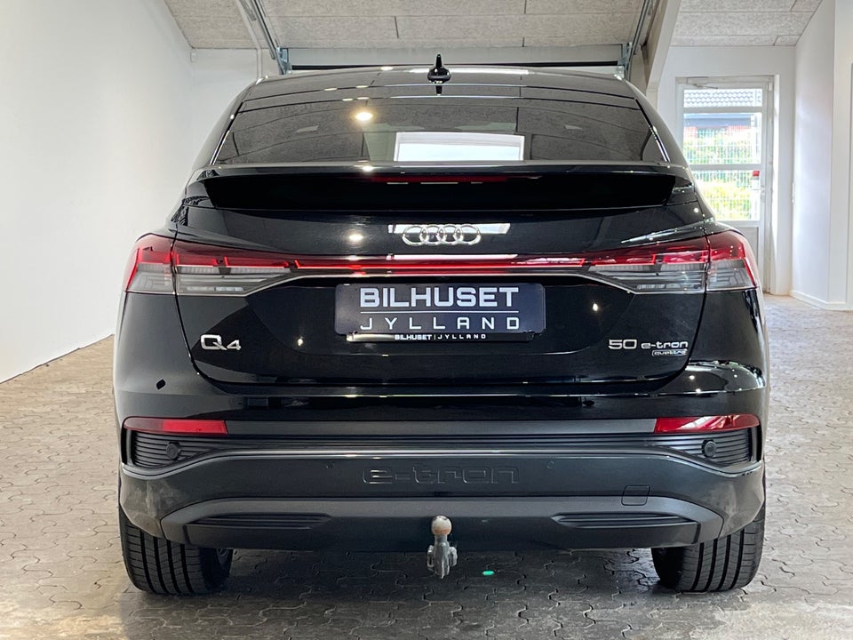Audi Q4 e-tron 50 Attitude Sportback quattro 5d