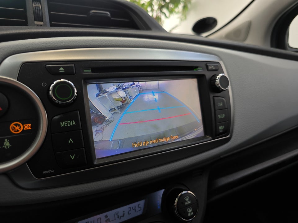 Toyota Yaris 1,5 Hybrid H3 Touch CVT 5d