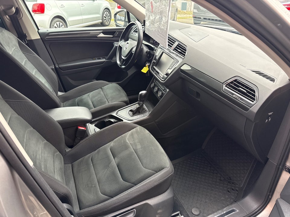VW Tiguan 1,4 TSi 150 Highline DSG Van 5d