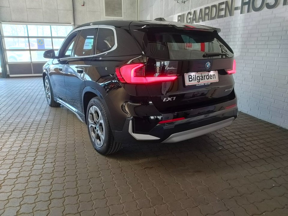 BMW iX1 xDrive30 X-Line 5d
