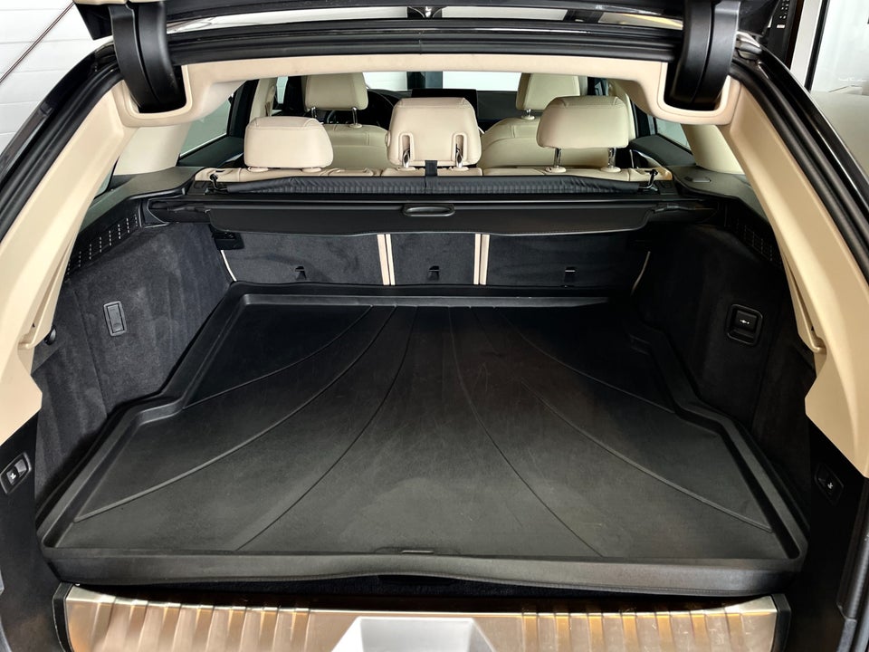 BMW 530e 2,0 Touring Sport Line aut. 5d