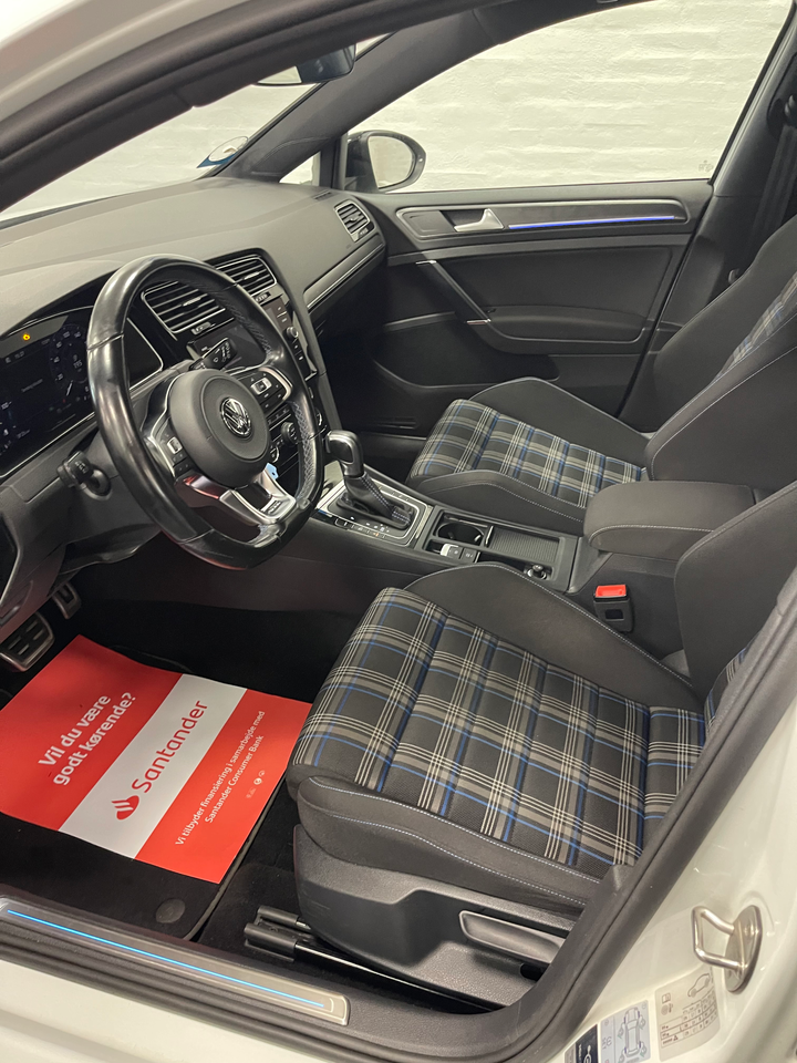 VW Golf VII 1,4 GTE DSG 5d